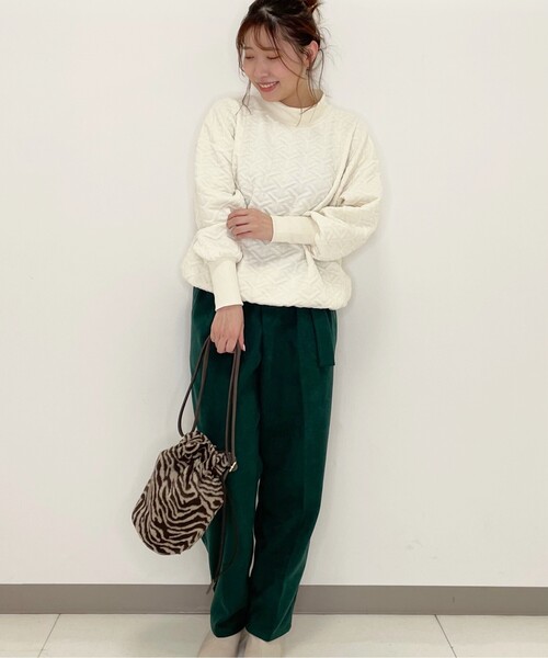 SHOO・LA・RUE（シューラルー）の「◆キルティングスウェット（スウェット・レディース・ブラック/アイボリー/サンドベージュ/ピンク系・00）」の6枚目の写真