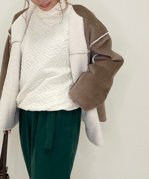 SHOO・LA・RUE（シューラルー）の「◆キルティングスウェット（スウェット・レディース・ブラック/アイボリー/サンドベージュ/ピンク系・00）」の8枚目の写真