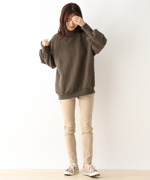 SHOO・LA・RUE（シューラルー）の「◆キルティングスウェット（スウェット・レディース・ブラック/アイボリー/サンドベージュ/ピンク系・00）」の19枚目の写真