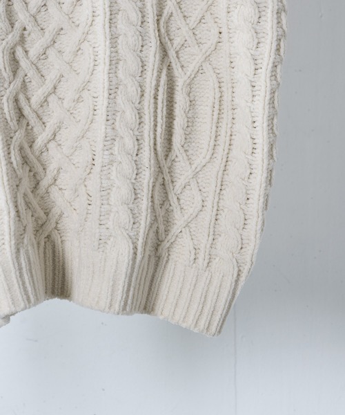 INTER FACTORY（インターファクトリー）の「【WEARISTA 風早ゆうた - リラックス フィッシャーマン ニット プルオーバー / ケーブル アランセーター フード付き　made in INTER FACTORY】（パーカー・メンズ・アイボリー・MEDIUM/LARGE）」の5枚目の写真