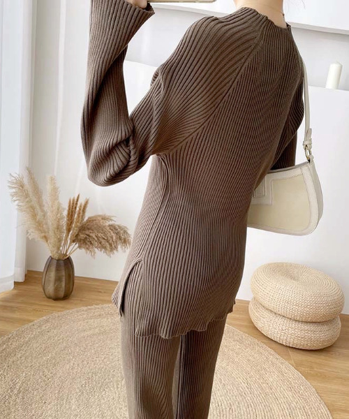 emi+（エミプラス）の「リブニットセットアップ（ニット/セーター