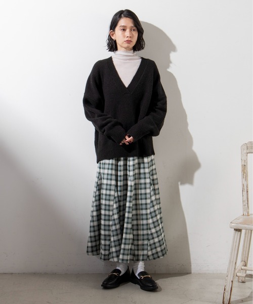 ANGIE(アンジー)の「ハイウエストチェック柄マーメイドロングスカート(スカート・レディース・ブラック系その他/グリーン系その他/ホワイト系その他・FREE)」の17枚目の写真