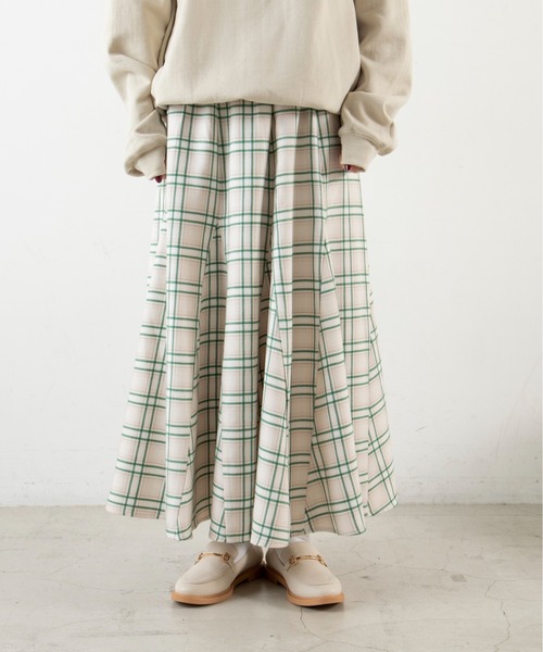 ANGIE(アンジー)の「ハイウエストチェック柄マーメイドロングスカート(スカート・レディース・ブラック系その他/グリーン系その他/ホワイト系その他・FREE)」の4枚目の写真