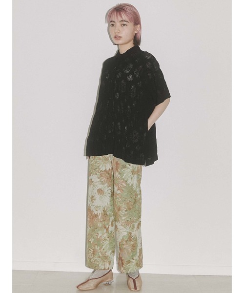 merry jenny（メリージェニー）の「floralジャガードパンツ（その他パンツ・レディース・ブルー/イエロー・SMALL/MEDIUM）」の3枚目の写真