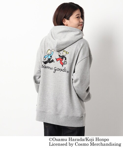 OSAMU GOODS（オサムグッズ）の「◆OSAMU GOODS/オサムグッズ コラボ バックプリント 裏毛フーディー（パーカー・レディース・グレー/ベージュ/アイボリー・99）」の3枚目の写真