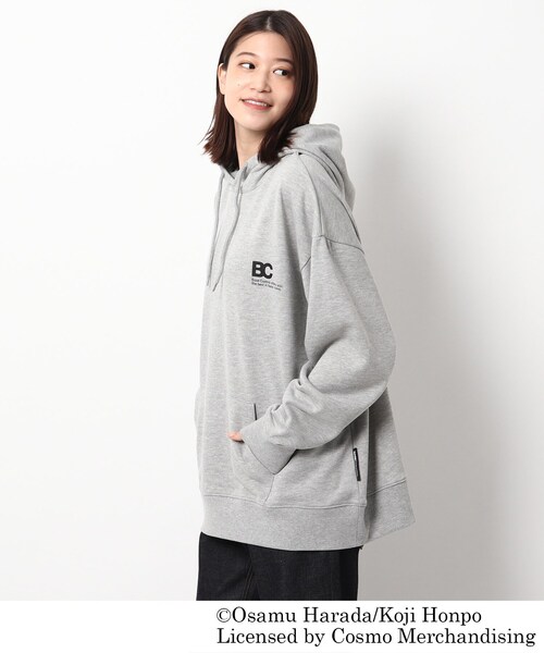 OSAMU GOODS（オサムグッズ）の「◆OSAMU GOODS/オサムグッズ コラボ バックプリント 裏毛フーディー（パーカー・レディース・グレー/ベージュ/アイボリー・99）」の4枚目の写真