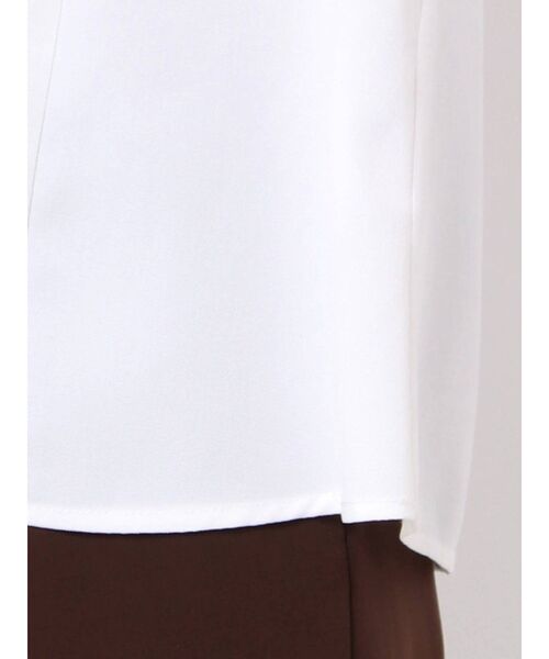 CALNAMUR（カルナムール）の「フリルシャツ（シャツ/ブラウス・レディース・ホワイト/ブラック・FREE）」の5枚目の写真