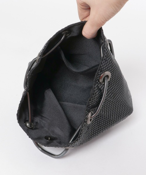 URBAN RESEARCH ROSSO（アーバンリサーチロッソ）の「メタルメッシュバッグ（ショルダーバッグ・レディース・ブラック/シルバー・FREE）」の9枚目の写真