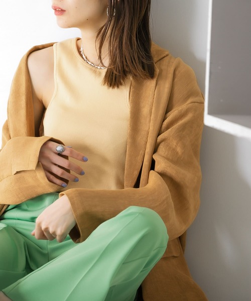 KBF（ケイビーエフ）の「アシメタンクトップ（タンクトップ・レディース・チャコールグレー/アイボリー/ベージュ・ONE）」の5枚目の写真