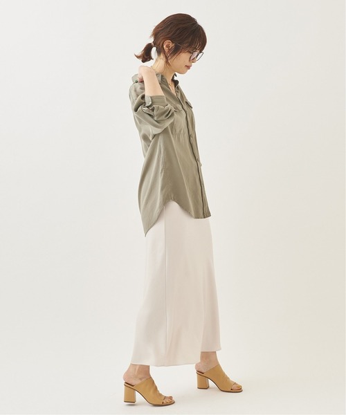 plage(プラージュ)の「Satin Bias スカート◆(スカート・レディース・ブラック/ネイビー/ブラウン/アイボリー・38/36)」の17枚目の写真