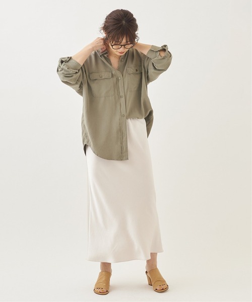 plage(プラージュ)の「Satin Bias スカート◆(スカート・レディース・ブラック/ネイビー/ブラウン/アイボリー・38/36)」の19枚目の写真