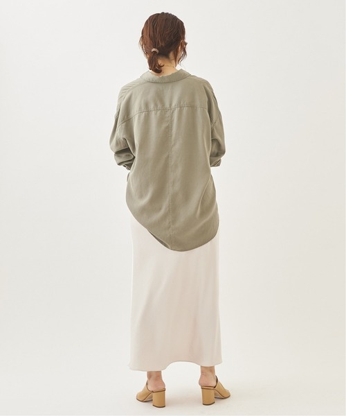 plage(プラージュ)の「Satin Bias スカート◆(スカート・レディース・ブラック/ネイビー/ブラウン/アイボリー・38/36)」の22枚目の写真