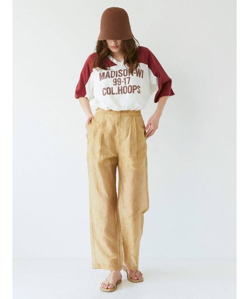 Ungrid（アングリッド）の「VネックフットボールロゴTee（Tシャツ/カットソー・レディース・ネイビー/グリーン/ボルドー・FREE）」の10枚目の写真