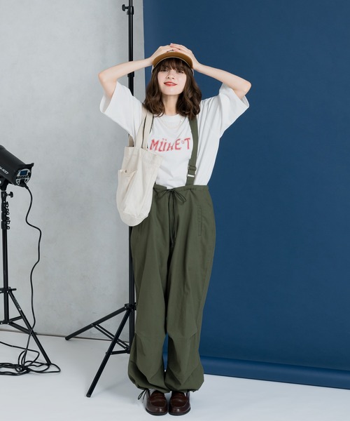 MUHET(ミュエータ)の「ロゴプリントTシャツ(Tシャツ/カットソー・レディース・ホワイト/チャコールグレー・MEDIUM/X-LARGE)」の3枚目の写真