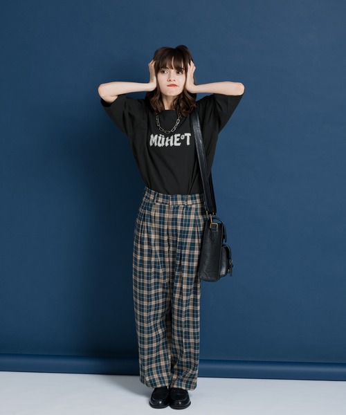 MUHET(ミュエータ)の「ロゴプリントTシャツ(Tシャツ/カットソー・レディース・ホワイト/チャコールグレー・MEDIUM/X-LARGE)」の17枚目の写真