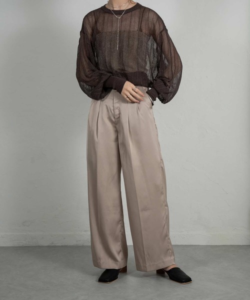 Amiur（エミレ）の「satin basic tuck pants（その他パンツ・レディース・ベージュ/ピンク/イエロー・S/M）」の10枚目の写真