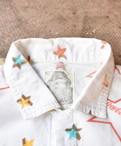 Coca Cola(コカコーラ)の「【ヴィンテージ古着】J,G,HOOK ETC Coca-Cola / コカ・コーラ 総柄 プルオーバーシャツ(シャツ/ブラウス・メンズ・ホワイト・MEDIUM)」の7枚目の写真