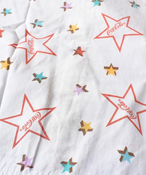 Coca Cola(コカコーラ)の「【ヴィンテージ古着】J,G,HOOK ETC Coca-Cola / コカ・コーラ 総柄 プルオーバーシャツ(シャツ/ブラウス・メンズ・ホワイト・MEDIUM)」の4枚目の写真