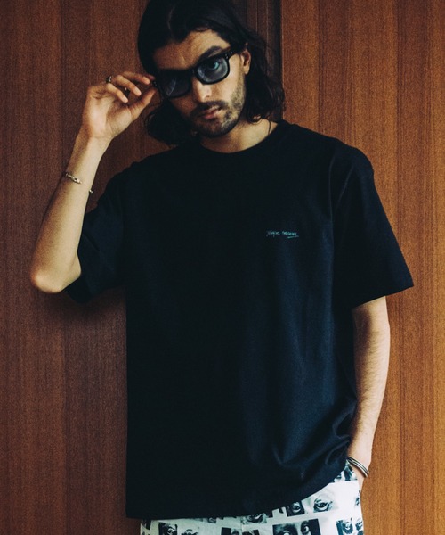 CRIMIE(クライミー)の「JIMMY'Z×THE CRIMIE SMALL LOGO TEE(Tシャツ/カットソー・メンズ・ブラック/ホワイト/オートミール・XXL/M/XL/S/L)」の5枚目の写真