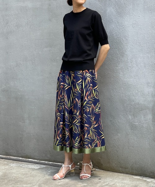 BEARDSLEY（ビアズリー）の「リーフプリントスカート（スカート・レディース・ネイビー・FREE）」の15枚目の写真