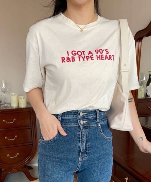 Dalfwin(ダールフィン)の「90'Sロゴ半袖Tシャツ(Tシャツ/カットソー・レディース・ブラック/グリーン/クリーム・FREE)」の2枚目の写真
