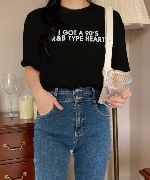 Dalfwin(ダールフィン)の「90'Sロゴ半袖Tシャツ(Tシャツ/カットソー・レディース・ブラック/グリーン/クリーム・FREE)」の5枚目の写真
