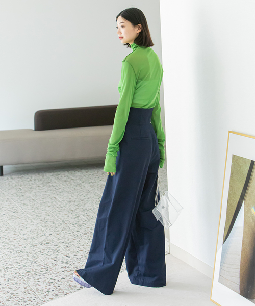 U by SPICK&SPAN(ユーバイスピックアンドスパン)の「ハイウエストチノパンツ(その他パンツ・レディース・ベージュ/ネイビー/レッド・38/36)」の18枚目の写真