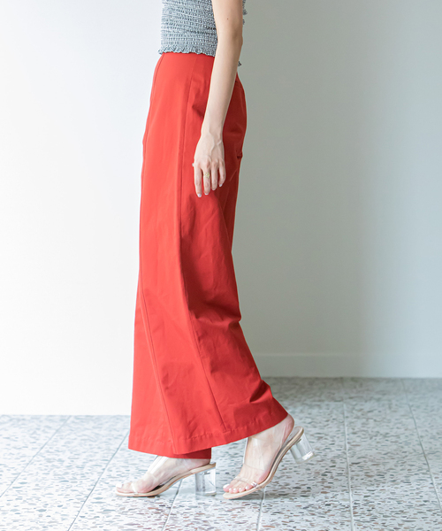 U by SPICK&SPAN(ユーバイスピックアンドスパン)の「ハイウエストチノパンツ(その他パンツ・レディース・ベージュ/ネイビー/レッド・38/36)」の22枚目の写真