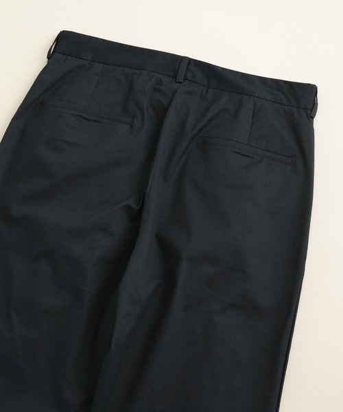 NANO universe（ナノユニバース）の「LB.03/ツータックテーパードツイルストレッチパンツ（チノパンツ・メンズ・ベージュ/ネイビー/カーキ・S/M/L）」の10枚目の写真