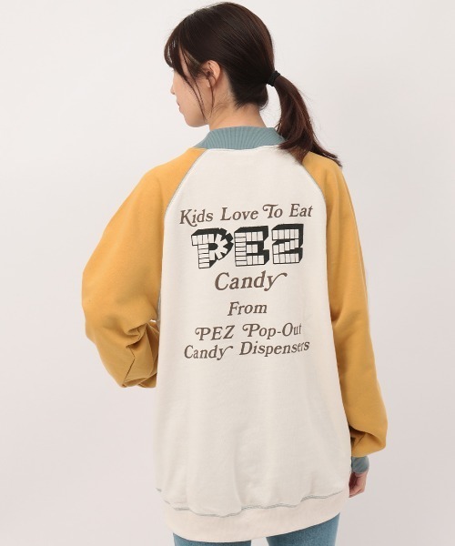 チチカカ（チチカカ）の「PEZ モックネックプルオーバー【WEB・一部店舗限定】【ユニセックス】（スウェット・レディース・チャコールグレー/オフホワイト/オレンジ・MEDIUM/LARGE）」の22枚目の写真