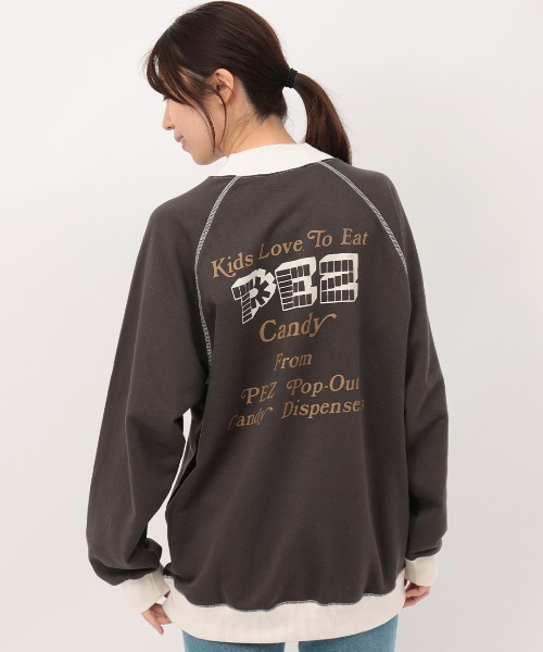 チチカカ（チチカカ）の「PEZ モックネックプルオーバー【WEB・一部店舗限定】【ユニセックス】（スウェット・レディース・チャコールグレー/オフホワイト/オレンジ・MEDIUM/LARGE）」の21枚目の写真