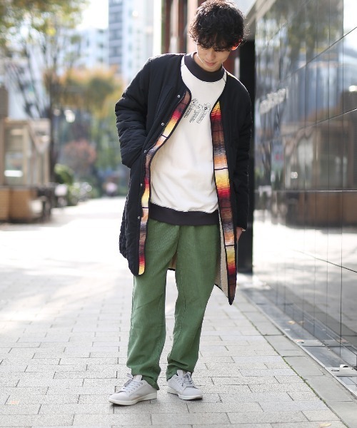 チチカカ（チチカカ）の「PEZ モックネックプルオーバー【WEB・一部店舗限定】【ユニセックス】（スウェット・レディース・チャコールグレー/オフホワイト/オレンジ・MEDIUM/LARGE）」の6枚目の写真