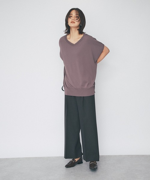 RIVE DROITE（リヴドロワ）の「バックタック浅Vネックニット（ニット/セーター・レディース・チャコールグレー/モカ/パープル・FREE）」の17枚目の写真