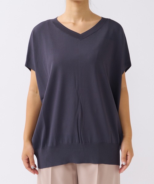 RIVE DROITE（リヴドロワ）の「バックタック浅Vネックニット（ニット/セーター・レディース・チャコールグレー/モカ/パープル・FREE）」の19枚目の写真