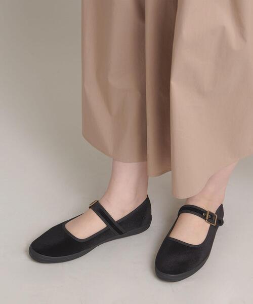 ORCIVAL（オーシバル）の「＜ORCIVAL＞ STRAP SHOES（パンプス・レディース・ブラック/ベージュ/ダークグレー・22.5cm/23cm/23.5cm/24cm/24.5cm/25cm）」の2枚目の写真