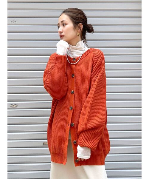 Ungrid（アングリッド）の「BRiCO ルーズニットカーデ（カーディガン/ボレロ・レディース・ブラウン/グリーン/オレンジ・FREE）」の10枚目の写真