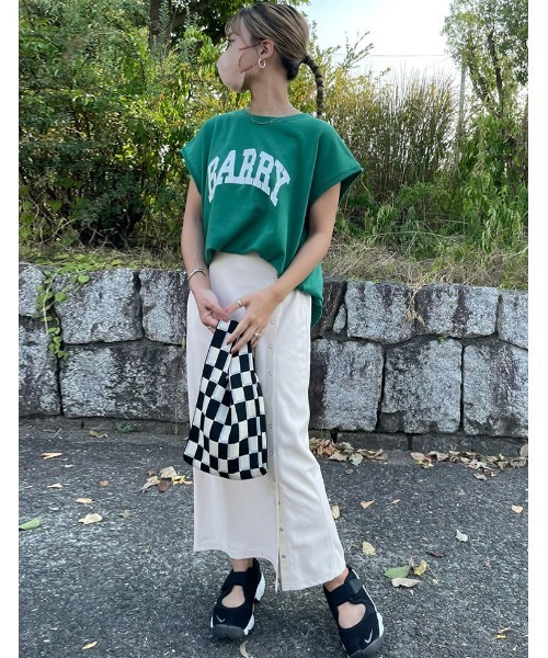 Re:EDIT（リエディ）の「裏毛カレッジロゴノースリーブスウェットプルオーバー（スウェット・レディース・ホワイト/オートミール/グリーン/チャコールグレー・MEDIUM/LARGE）」の19枚目の写真