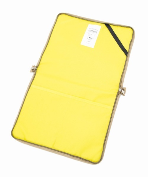 HEY!MrsROSE（ヘイミセスローズ）の「HEY! Mrs ROSE(ヘイ！ミセスローズ)WORLD PC CASE（PC・タブレットケース・レディース・グリーン/ブラウン/ベージュ・FREE）」の7枚目の写真