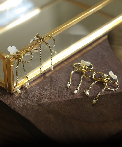 PourVous（プールヴー）の「パール 付きリボンチェーンイヤリング＆ピアス 結婚式 同窓会 オケージョン 二次会 （イヤリング・レディース・B/A・FREE）」の10枚目の写真