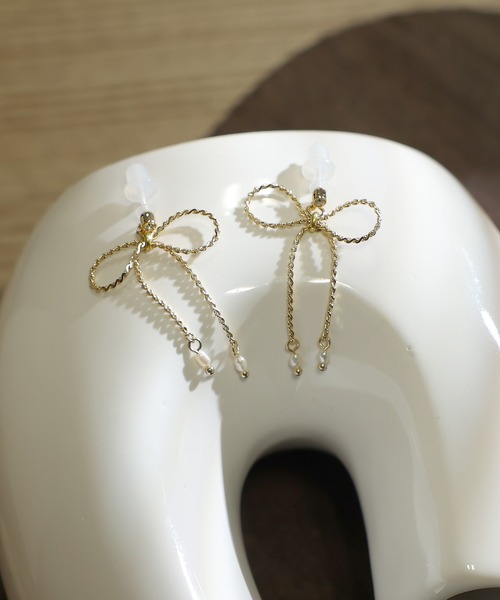 PourVous（プールヴー）の「パール 付きリボンチェーンイヤリング＆ピアス 結婚式 同窓会 オケージョン 二次会 （イヤリング・レディース・B/A・FREE）」の11枚目の写真