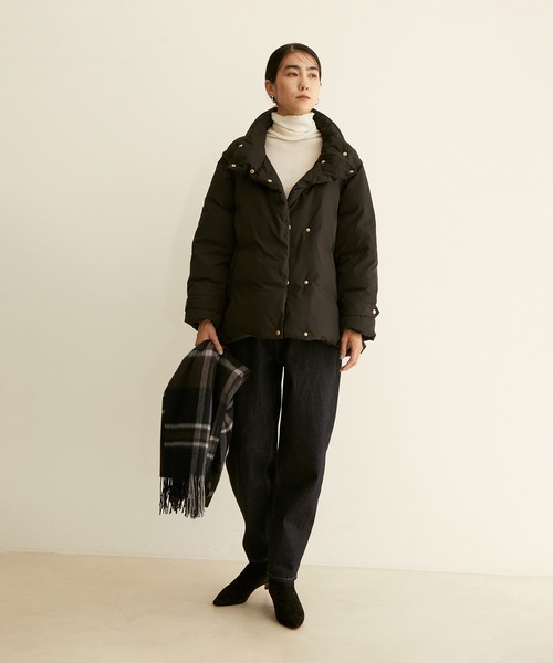 SALON adam et rope'(サロン アダム エ ロペ)の「カシミヤストール /無地・チェック(ストール/ショール・レディース・ベージュ/ホワイト/ブラック系その他/グレー/グレー系その他/ブルー系その他4・FREE)」の14枚目の写真