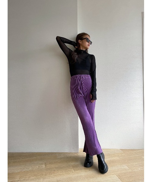 TRUNC（トランクエイティーエイト）の「Velour Flared Pants（その他パンツ・レディース・ブラック・FREE）」の13枚目の写真