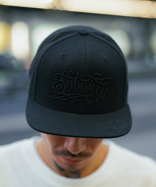 Subciety（サブサエティ）の「SNAP BACK CAP -EMOTION-（キャップ・メンズ・ブラック×ホワイト/グリーン/ブラック×ブラック・FREE）」の2枚目の写真