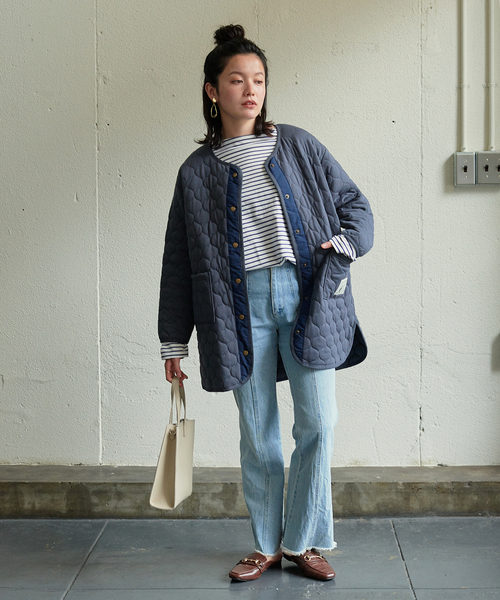 KANGOL EXTRA COMFORT(カンゴールエクストラコンフォート)の「キルトラウンドヘムコート(ノーカラーコート・レディース・ブラック/ベージュ/カーキ/ネイビー・M/L/LL)」の14枚目の写真