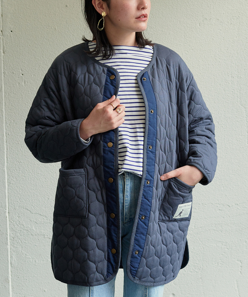 KANGOL EXTRA COMFORT(カンゴールエクストラコンフォート)の「キルトラウンドヘムコート(ノーカラーコート・レディース・ブラック/ベージュ/カーキ/ネイビー・M/L/LL)」の4枚目の写真