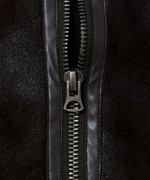 Ritzy（リッツィー）の「フェイクムートンB-3ジャケット レディース メンズ（ムートンコート・メンズ・キナリ/ブラウン/ブラック/ブラック系その他・MEDIUM/LARGE/X-LARGE）」の19枚目の写真