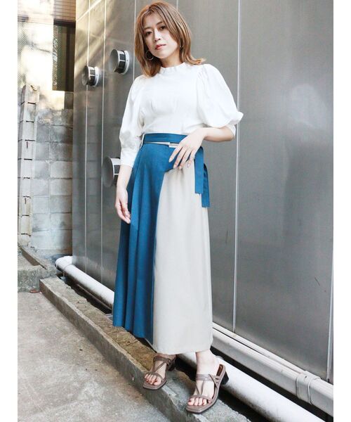 MURUA(ムルーア)の「アシメラップAラインスカート(スカート・レディース・ブルー/グリーン・1/2)」の9枚目の写真