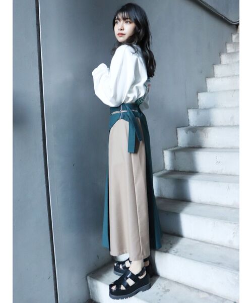MURUA(ムルーア)の「アシメラップAラインスカート(スカート・レディース・ブルー/グリーン・1/2)」の14枚目の写真