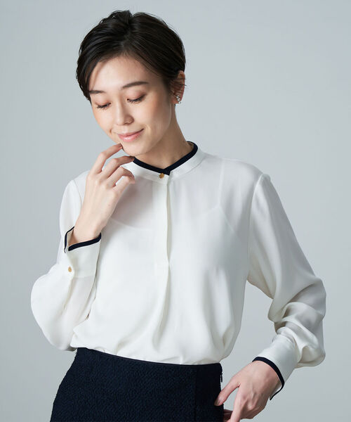 NOLLEY’S(ノーリーズ)の「ボウタイ風2WAYブラウス(シャツ/ブラウス・レディース・ホワイト系その他6/ホワイト系その他4/ホワイト系その他5/ライトブルー/オフホワイト・38/36)」の9枚目の写真