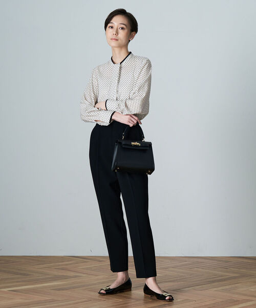 NOLLEY’S(ノーリーズ)の「ボウタイ風2WAYブラウス(シャツ/ブラウス・レディース・ホワイト系その他6/ホワイト系その他4/ホワイト系その他5/ライトブルー/オフホワイト・38/36)」の17枚目の写真